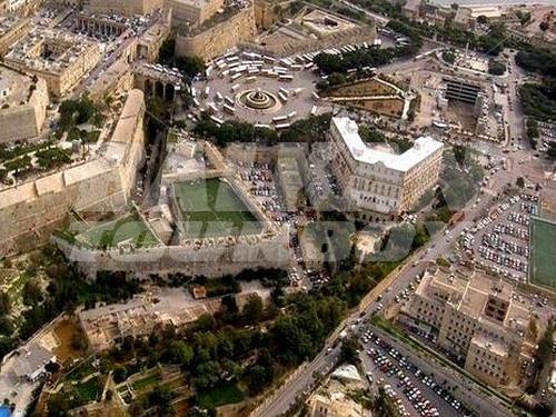 почивка в Phoenicia Hotel Malta